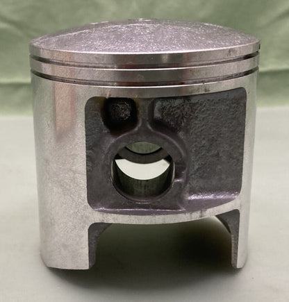 NEW GENUINE SUZUKI 12110-19A01-100 PISTON (OS:1.0), 1985-1986 Quad Racer LT250R