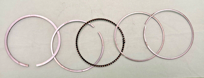 PRE-OWNED GENUINE SUZUKI 12103-41820-050 PISTON OS:0.5, 85-86 LT250EF