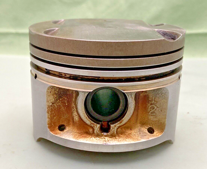 PRE-OWNED GENUINE SUZUKI 12103-41820-050 PISTON OS:0.5, 85-86 LT250EF