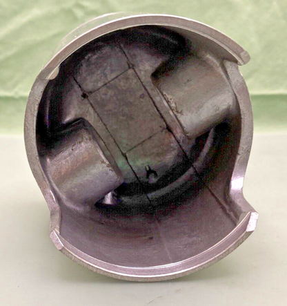 NEW GENUINE SUZUKI 12120-15731 PISTON, LH