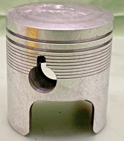 NEW GENUINE SUZUKI 12120-15101 PISTON, LH