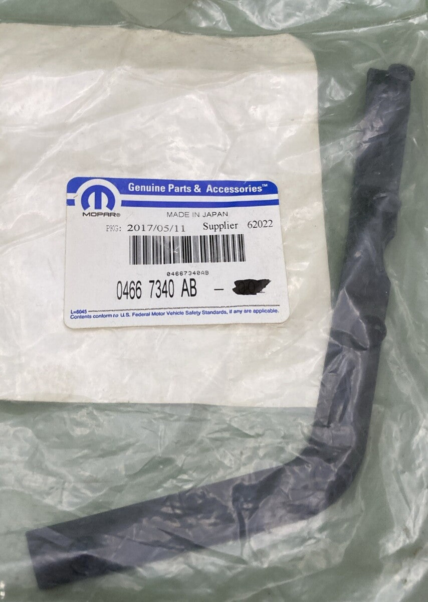 NEW GENUINE MOPAR 04667340AB Timing Belt Cover Seal 2001-2002 Dodge Neon
