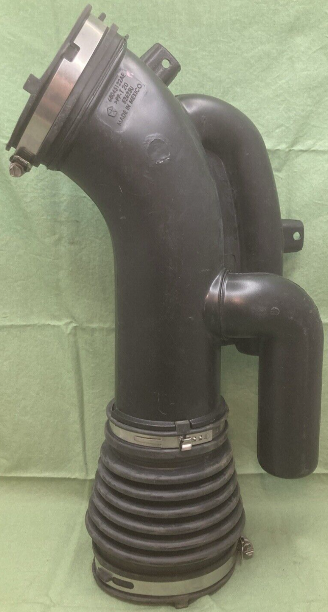 NEW REPLACES MOPAR 68045122AE Clean Air Hose FITS DODGE JOURNEY