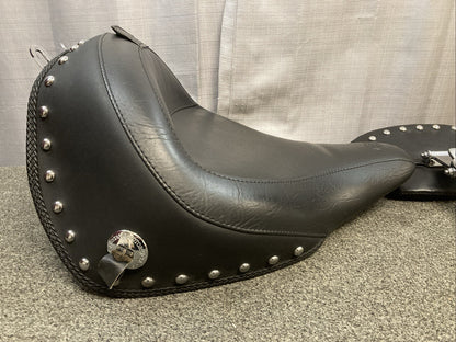 GENUINE MUSTANG 79915 Wide Studded Solo Seat With Driver Backrest Heritage 16-17