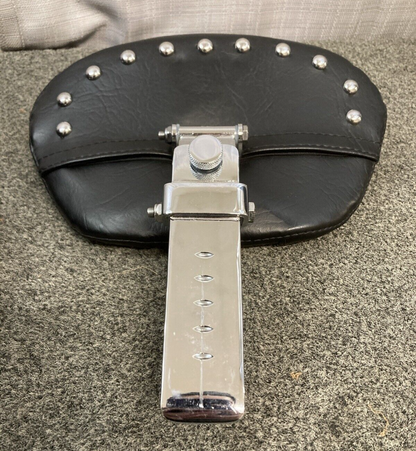 GENUINE MUSTANG 79915 Wide Studded Solo Seat With Driver Backrest Heritage 16-17