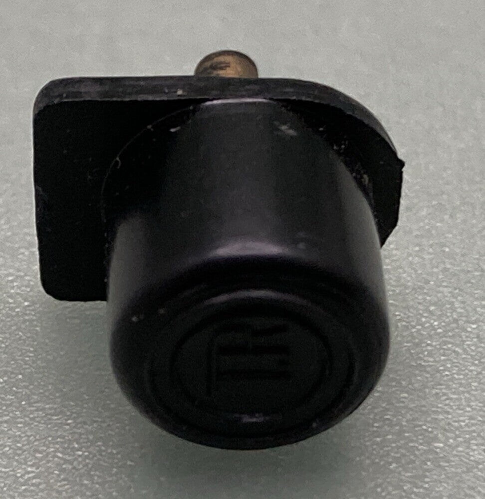 NEW REPLACES SUZUKI 57750-11010 BUTTON, HORN