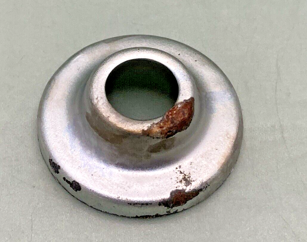 NEW REPLACES SUZUKI 54892-07000 FRONT HUB DRUM DUST SEAL