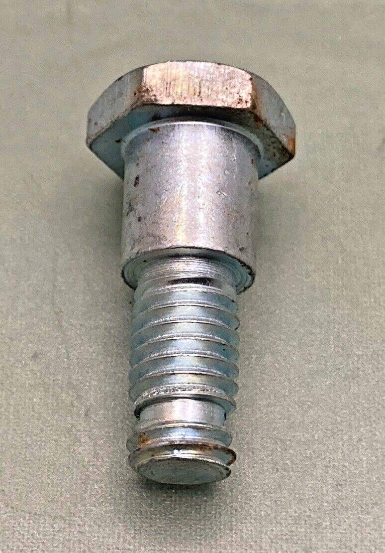 NEW REPLACES SUZUKI 64331-01000 REAR TROQUE LINK BOLT