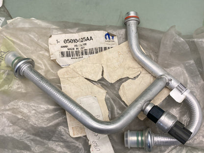 NEW GENUINE MOPAR 05010425AA LINE A/C Suction 2000 Dodge Durango 5.2L Magnum V8