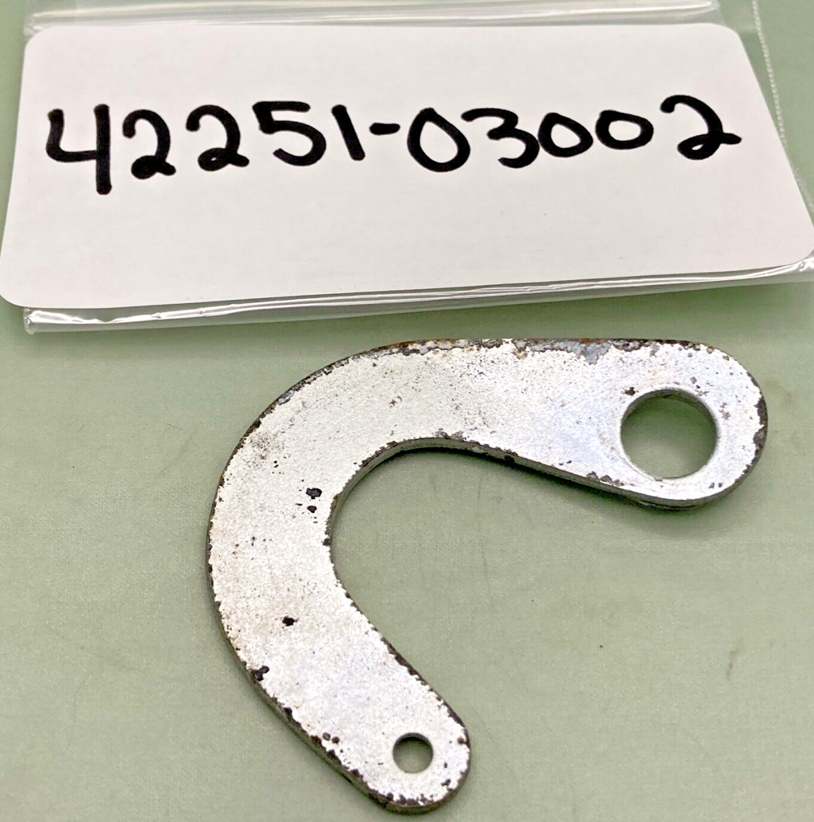 NEW REPLACES SUZUKI 42251-03002 HOOK, CENTER STAND SP
