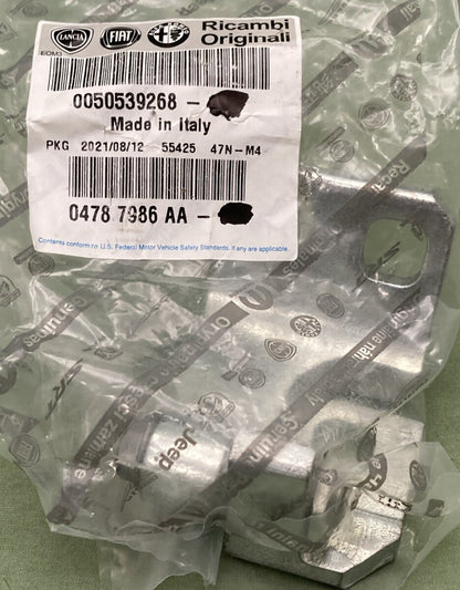 NEW GENUINE RICAMBI ORIGINALI 0050539268 Door Upper Hinge, Left 2016-2023