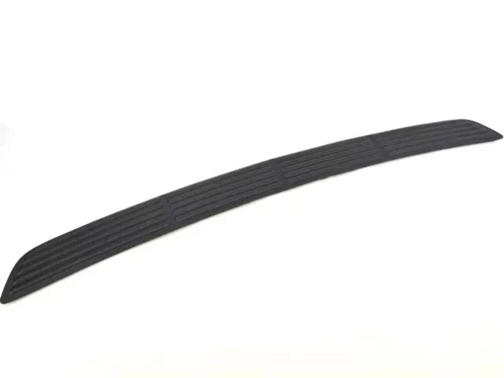 NEW GENUINE MOPAR 04857273AB Rear Fascia Scuff Pad 2001-2007