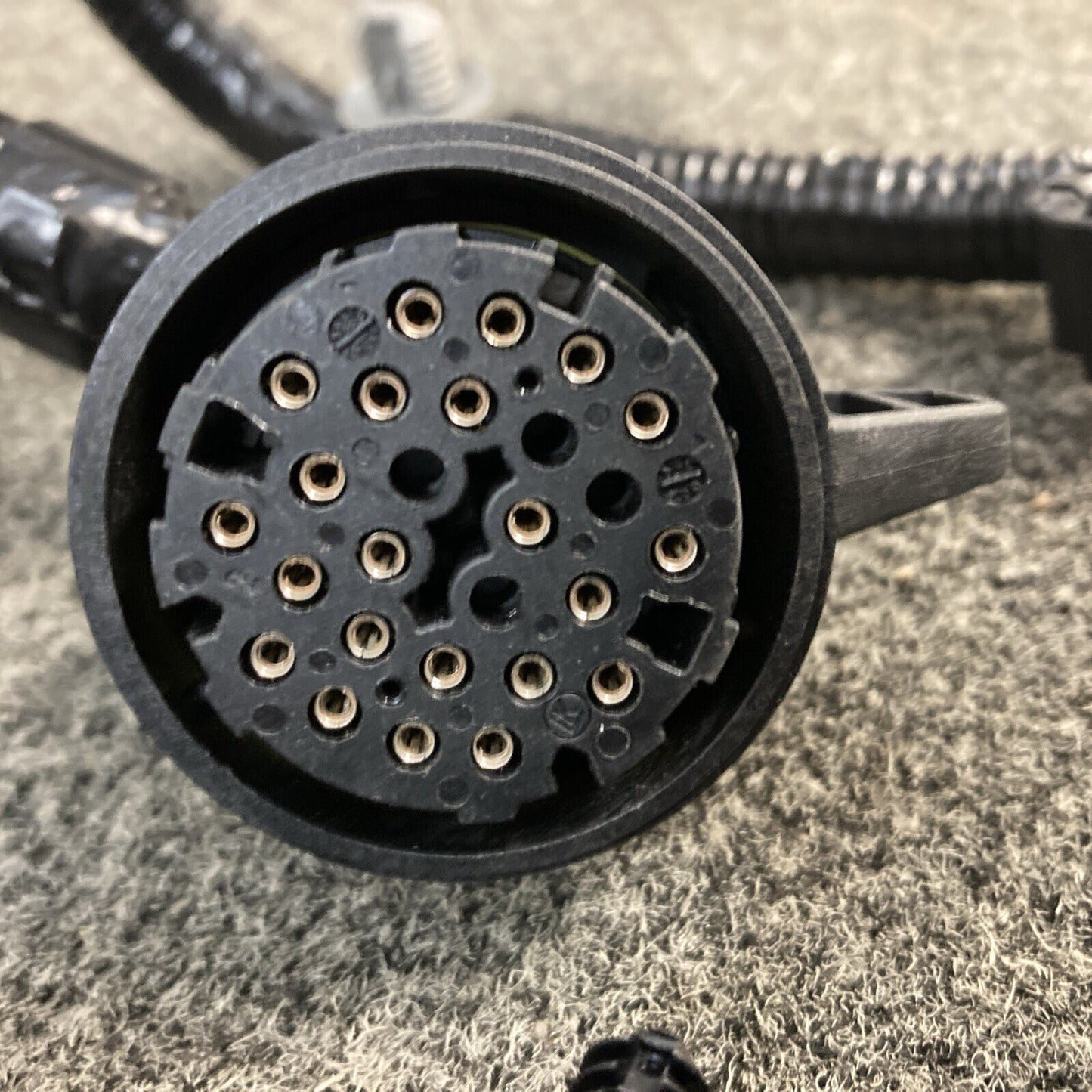 NEW  GENUINE MOPAR 68359898AE POWER TRAIN WIRING