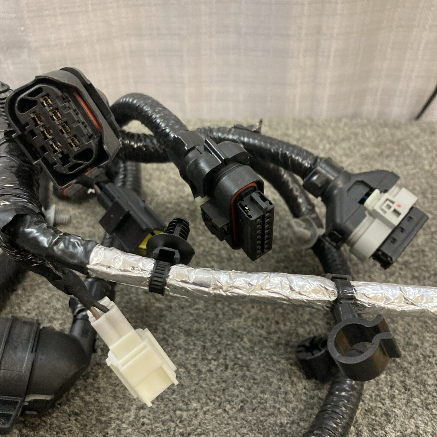 NEW  GENUINE MOPAR 68359898AE POWER TRAIN WIRING