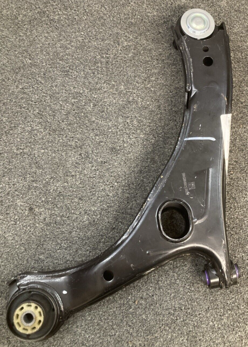 NEW GENUINE MOPAR 4766910AL Lower Control Arm Right Front FITS  DODGE CHRYSLER