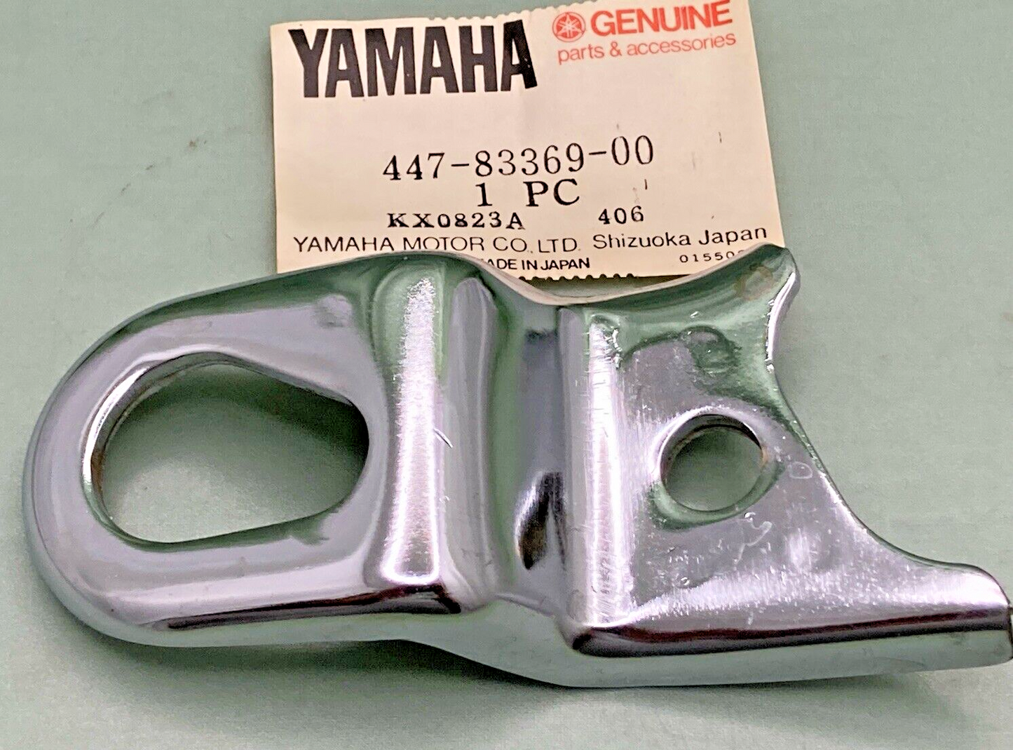 NEW GENUINE YAMAHA 447-83369-00 STAY, FLASHER MOUNT BRACKET