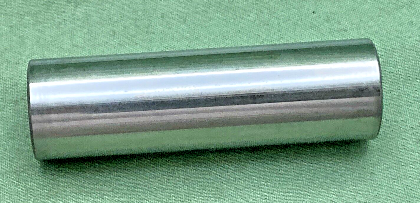 NEW GENUINE YAMAHA 7A9-11633-00 PISTON PIN