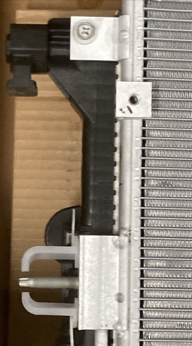 NEW GENUINE MOPAR 68399024AC Cooling Module FITS 2019-2020 Jeep Cherokee