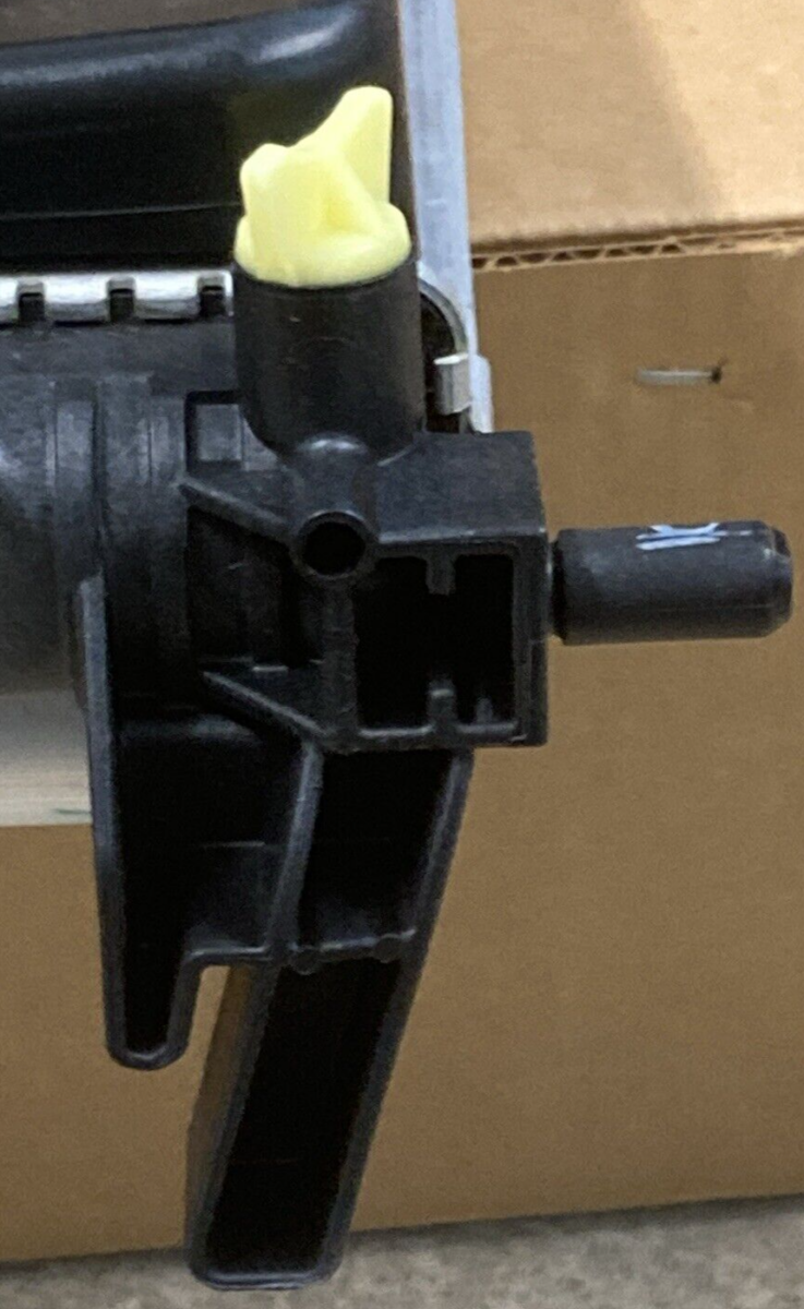 NEW GENUINE MOPAR 68399024AC Cooling Module FITS 2019-2020 Jeep Cherokee