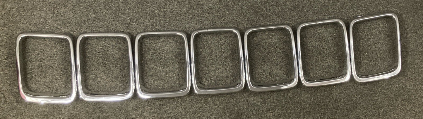 NEW GENUINE MOPAR 68405259AA Radiator Grille Trim Ring Kit FOR '17-'21 COMPASS