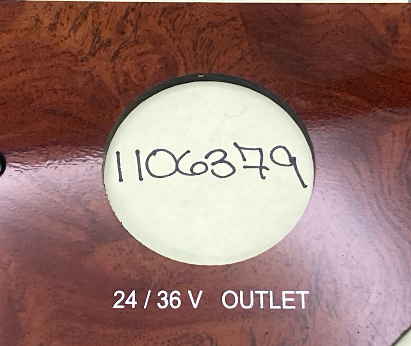NEW REPLACES AMERICAN CUSTOM PRODUCTS 1106379 SWITCH PANEL 24/36 V OUTLET