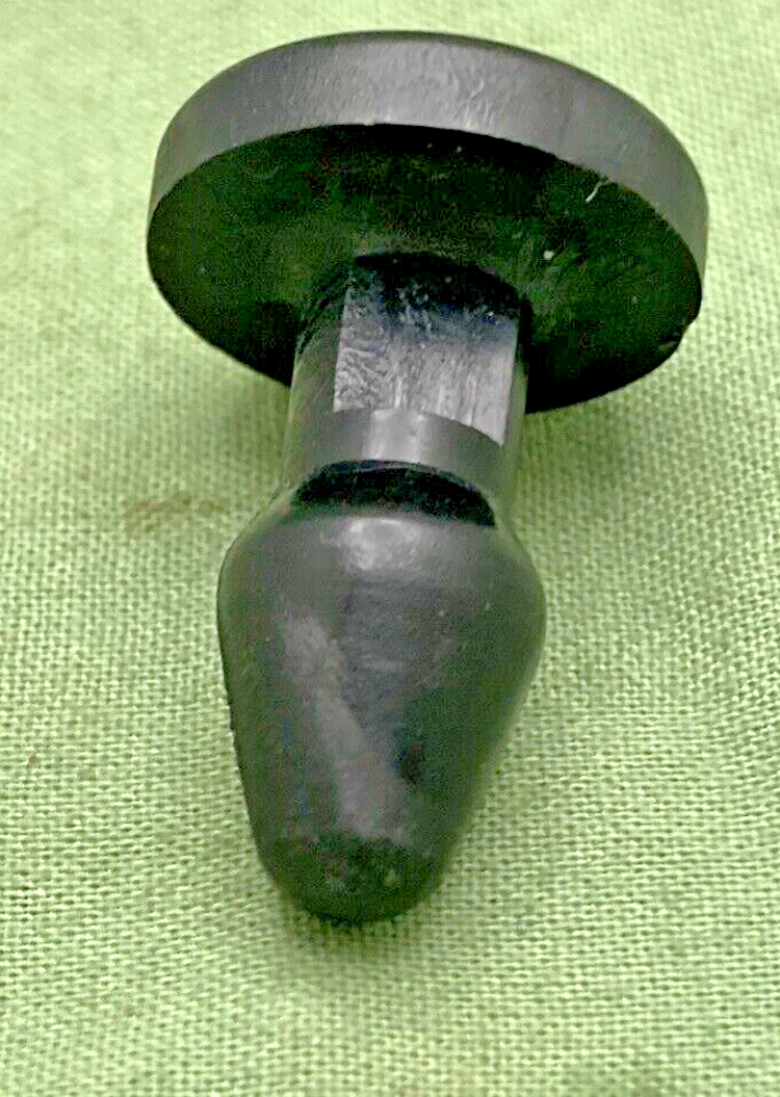 NEW REPLACES YAMAHA 371-21714-00 KNOB, SIDE COVER 1