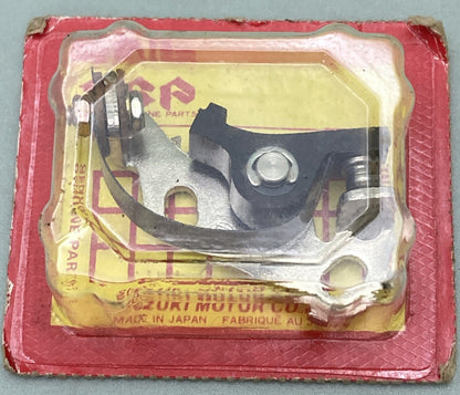 NEW GENUINE SUZUKI 33140-44110 Point Assembly Rh