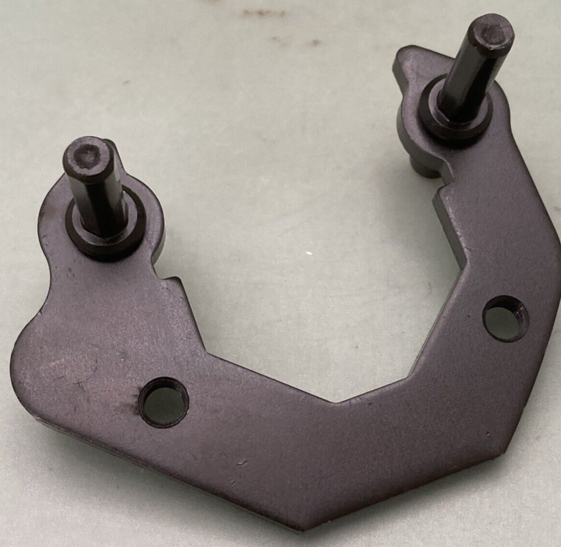 NEW GENUINE SUZUKI 59150-19A00 Carrier, Lh