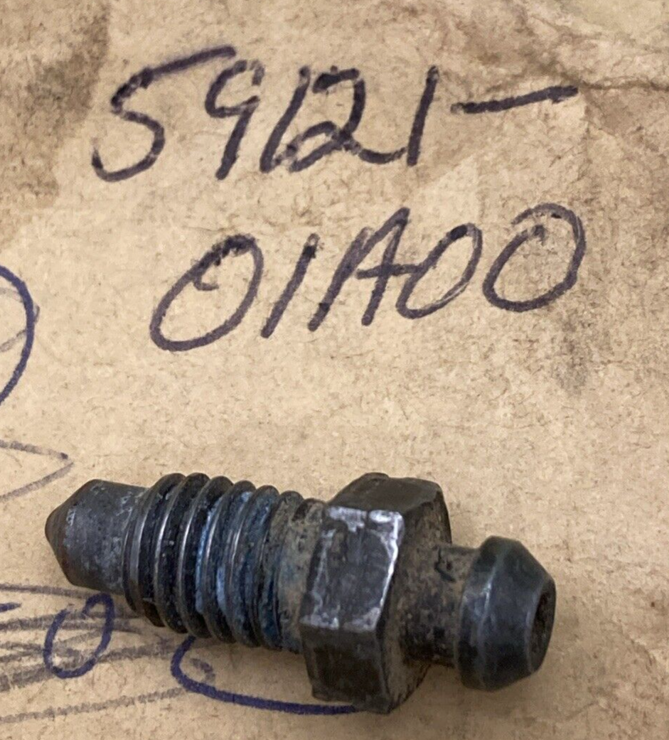 NEW REPLACES SUZUKI 59121-01A00 Bleeder FRONT CALIPER