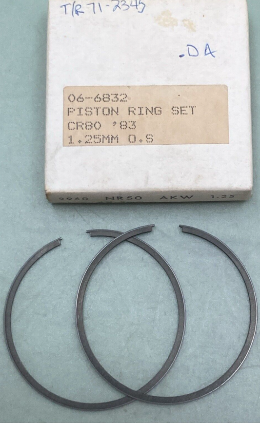 NEW REPLACES HONDA 06-6832 PISTON RING SET 1.25MM OS FITS '83 CR80