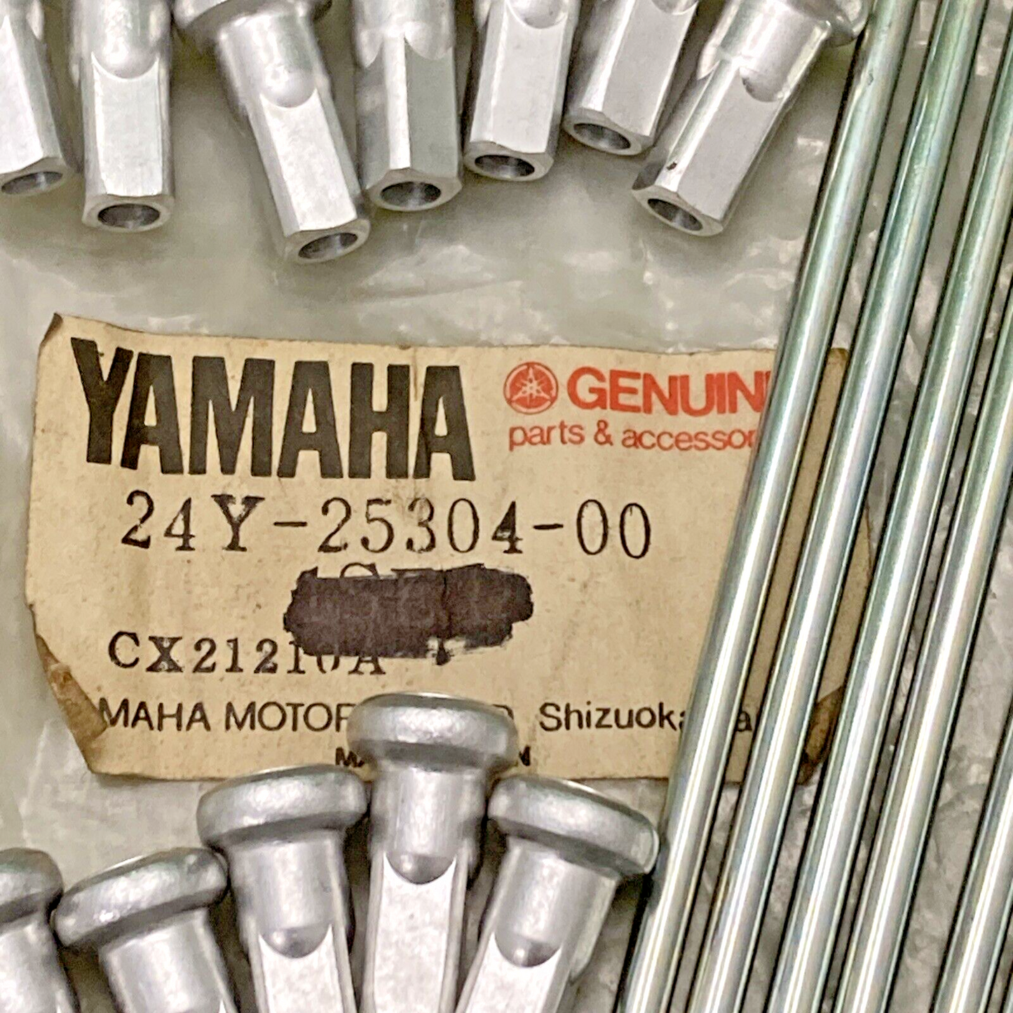 NEW GENUINE YAMAHA 24Y-25304-00 Spoke Set, Rear INCOMPLETE