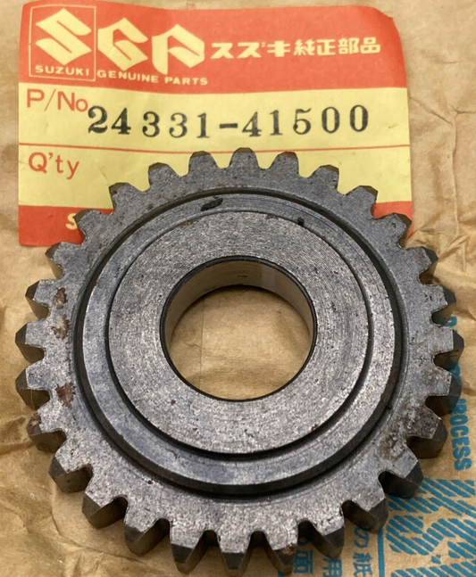 NEW GENUINE SUZUKI 24331-41500 Gear, 3RD Driven