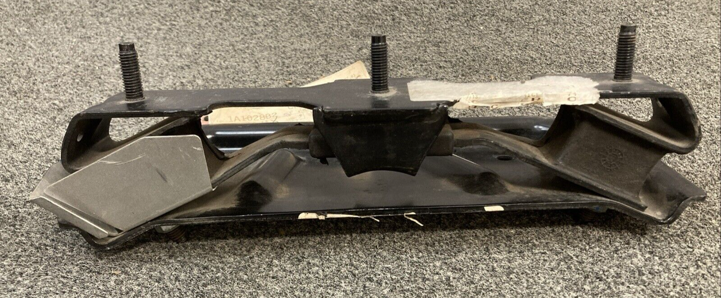 NEW REPLACES MOPAR 52121772AA Bracket-Transmission Mount 2006 Dodge Ram 2500