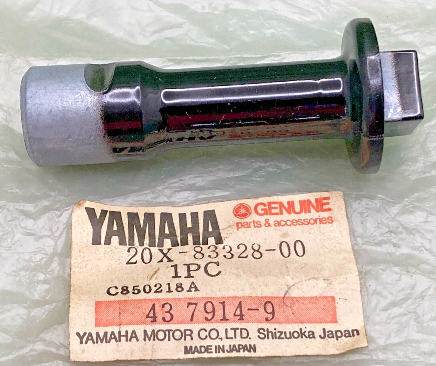 NEW GENUINE YAMAHA 20X-83328-00 STAY, FLASHER 2