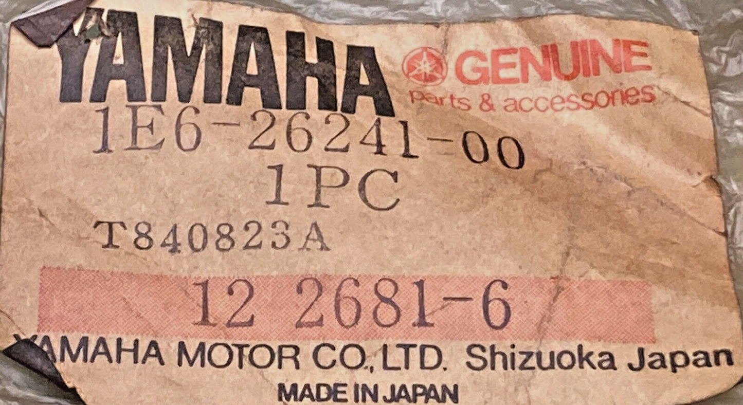 NEW GENUINE YAMAHA 1E6-26241-00 HANDLEBAR - CABLE GRIP LH