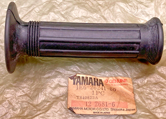 NEW GENUINE YAMAHA 1E6-26241-00 HANDLEBAR - CABLE GRIP LH