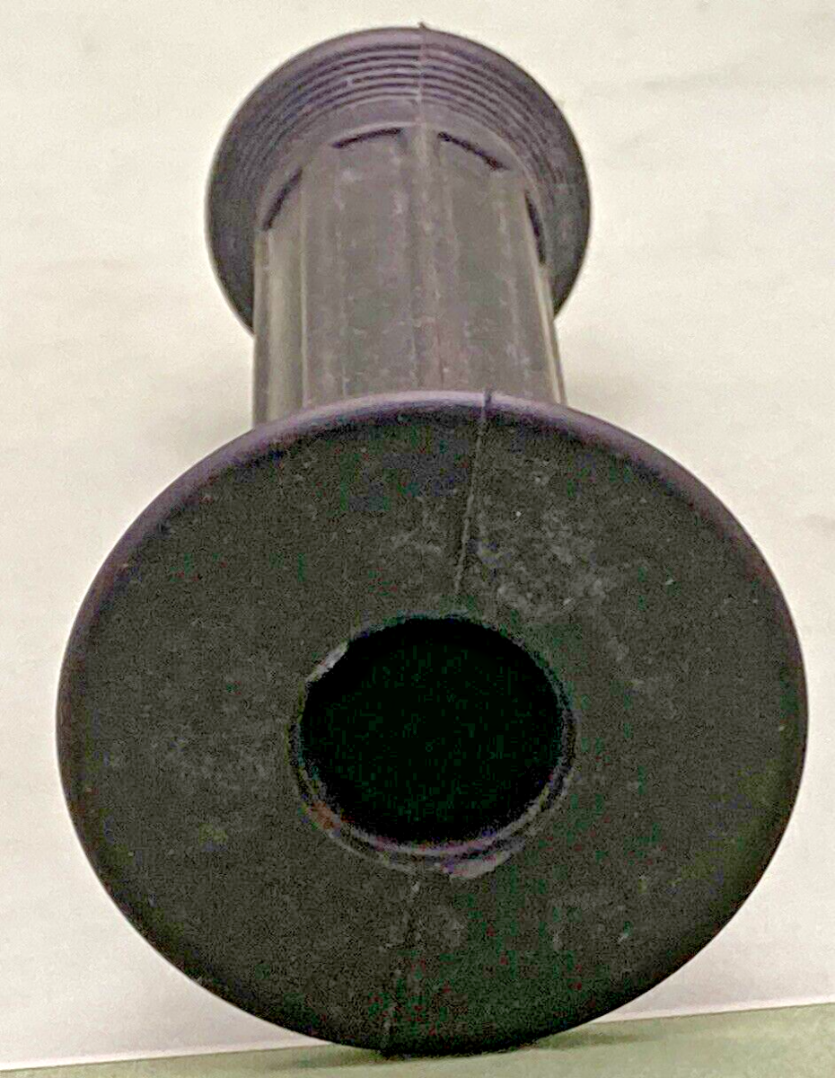 NEW GENUINE YAMAHA 1E6-26241-00 HANDLEBAR - CABLE GRIP LH