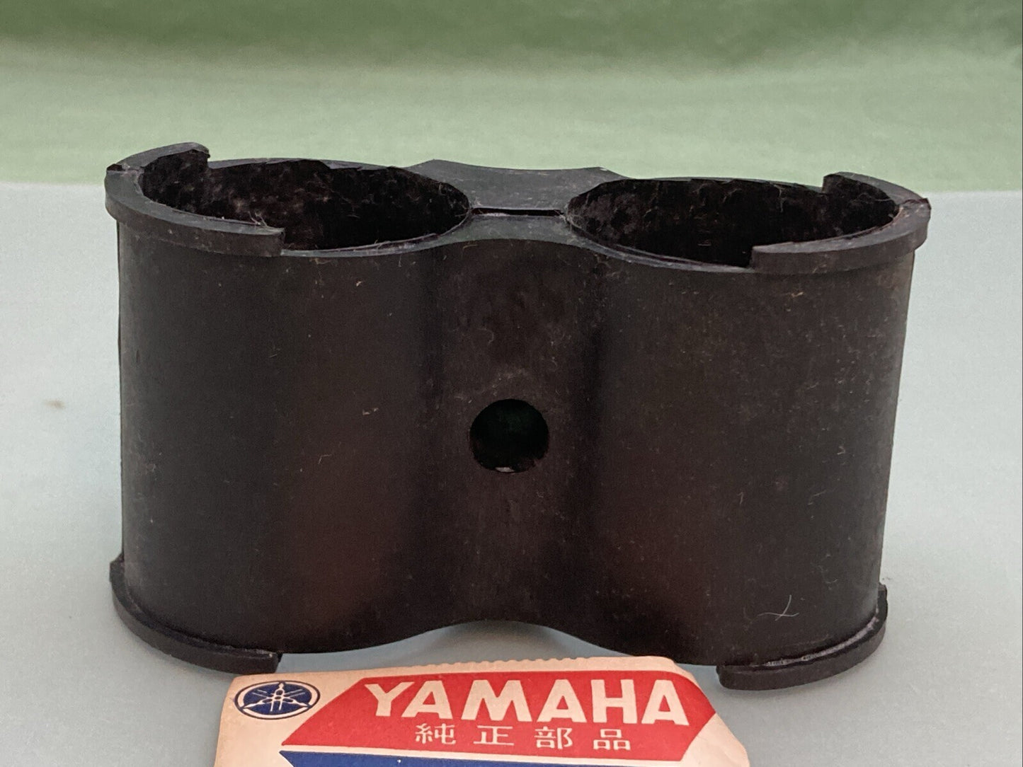 NEW GENUINE YAMAHA 168-82312-00 Holder, Coil Ftng