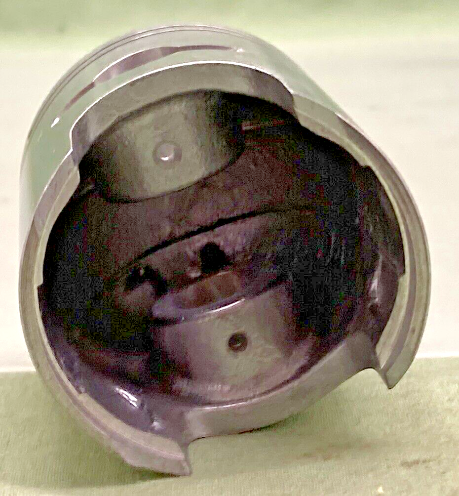 NEW GENUINE KAWASAKI 13029-039 Piston