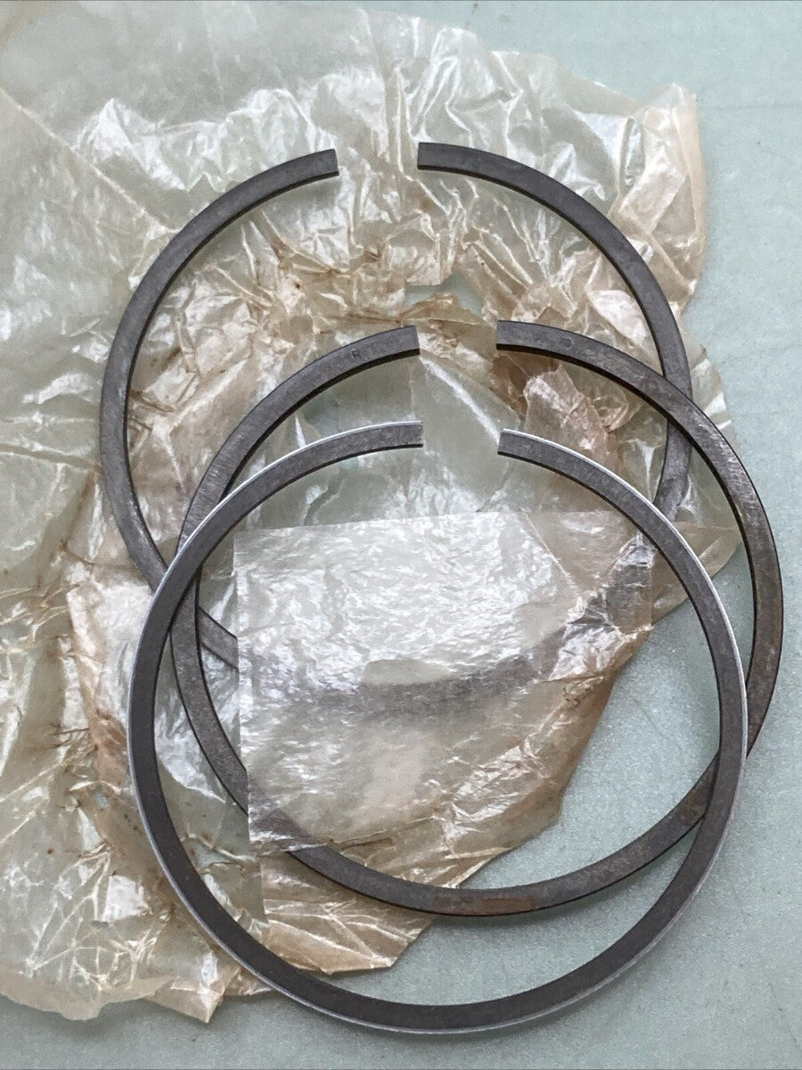 NEW GENUINE HONDA 13104-275-020 PISTON KIT 0.75 O/S COMPLETE