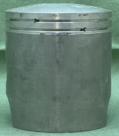 NEW WISECO 432P1 PISTON W/ SPIRAL LOCK CLIPS