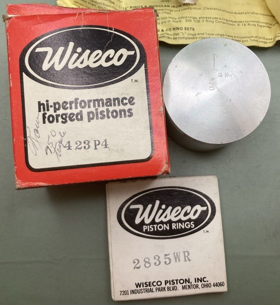 NEW WISECO 423P4 PISTON & 2835WR PISTON RING SET
