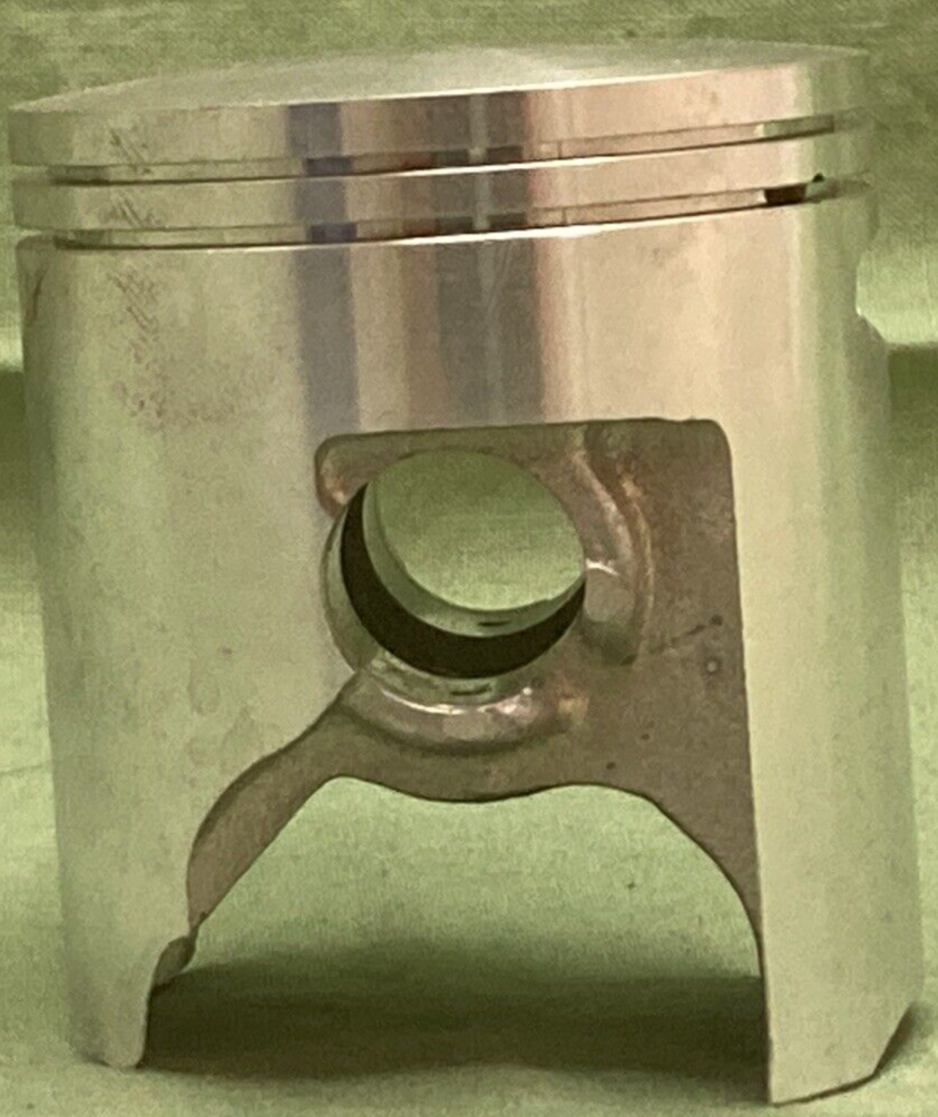 NEW ROCKY CYCLE 05-6928 PISTON W/ CLIPS & RING SET REPLACES KAWASAKI 13001-1081