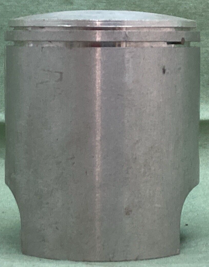 NEW WISECO 154P4 PISTON W/ SPIRAL LOCK CLIPS