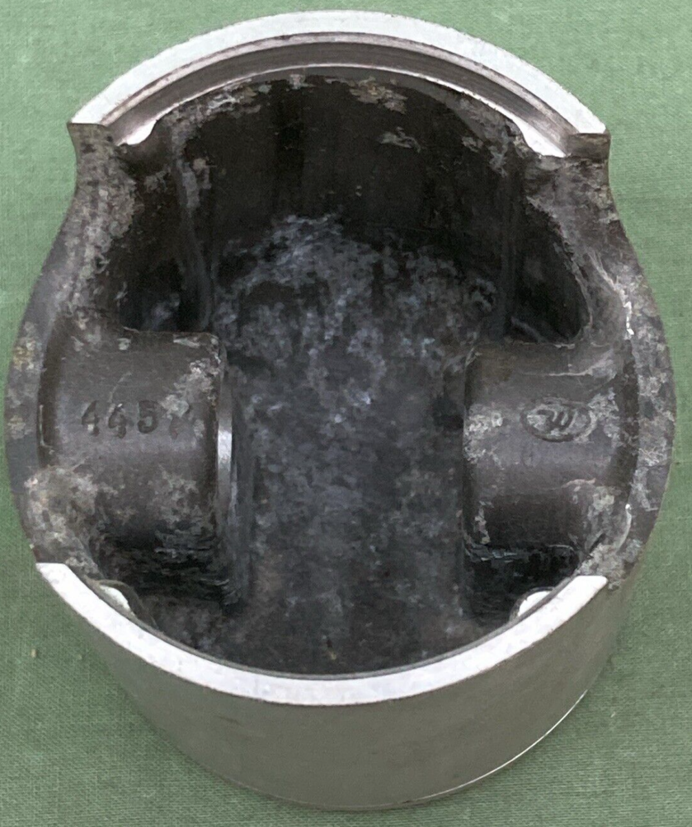 NEW WISECO 154P4 PISTON W/ SPIRAL LOCK CLIPS