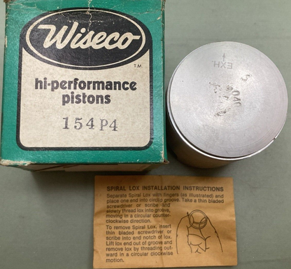 NEW WISECO 154P4 PISTON W/ SPIRAL LOCK CLIPS