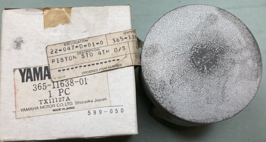 NEW GENUINE YAMAHA 365-11638-01  PISTON STD 4TH O/S FOR RT2MX