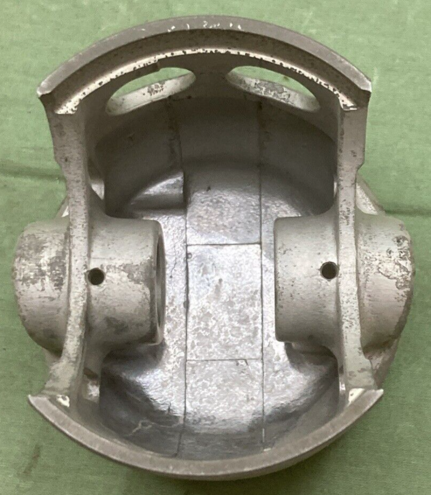 NEW GENUINE YAMAHA 365-11636-01 PISTON STD 2ND O/S