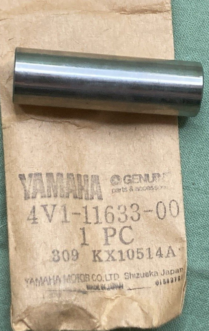 NEW GENUINE YAMAHA 4V1-11630-00 PISTON KIT STD FOR YZ80H