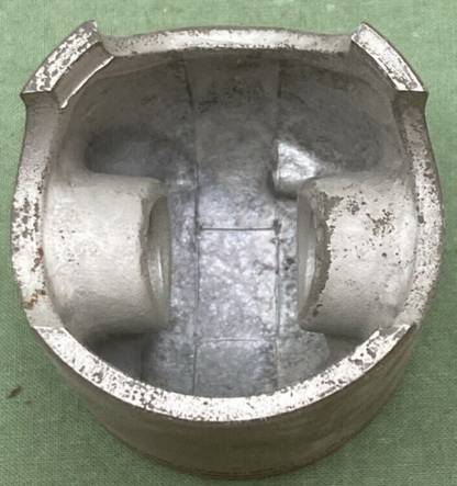 NEW GENUINE YAMAHA 4V1-11630-10 PISTON KIT 1ST 0.25 FOR YZ80H